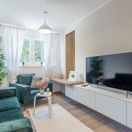 Apartment Norah With Private Parking Pula Buitenkant foto