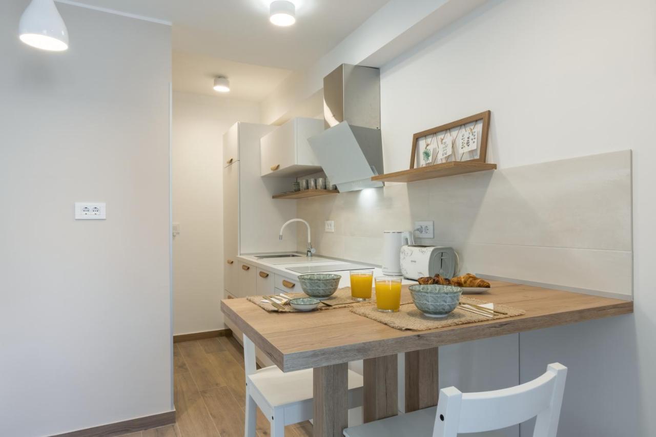 Apartment Norah With Private Parking Pula Buitenkant foto